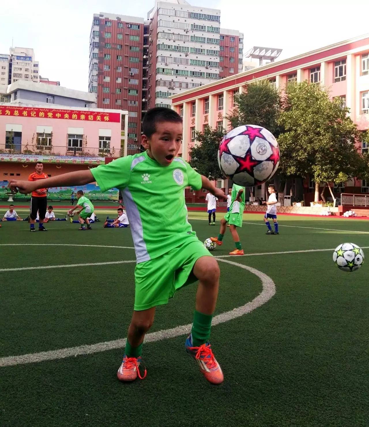 中国的足球的希望在哪,中国足球的希望在恒大