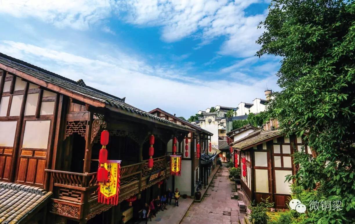 国庆节游古城活动过程 (国庆节旅游推荐古城)