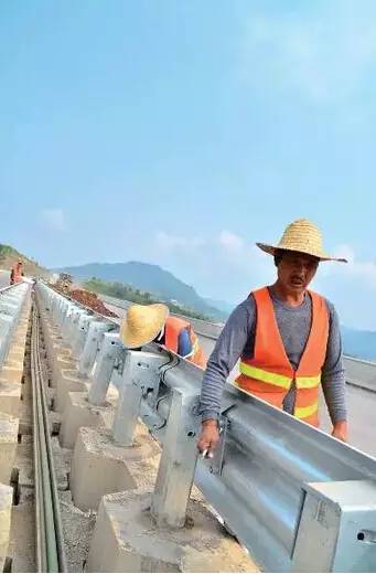 四川高速路平均一公里造价多少钱,四川最贵高速公路投资108亿