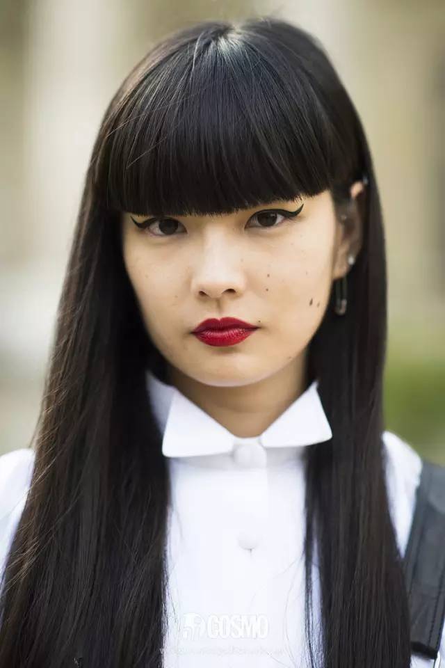 剪错刘海视频,剪错发型补救