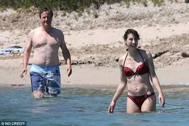 卡梅伦的“退休”生活:逛吃、逛吃、逛吃