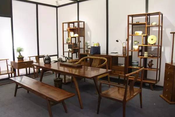 花开几度,斯可馨全屋优选上海家具展厅