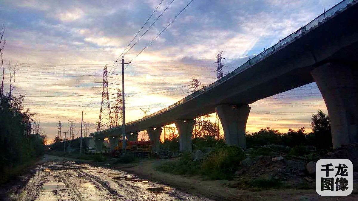 朝霞还是晚霞傻傻分不清楚,朝霞晚霞的区别