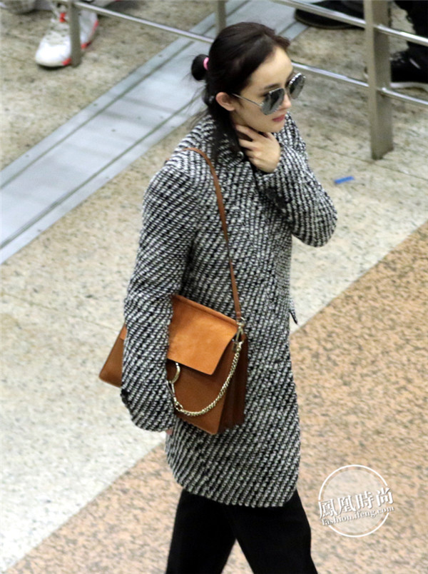 杨幂都背什么香奈儿包,杨幂喜欢的奢侈品包包推荐