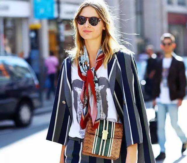 爱生活|丝巾这样围，让你美炸天！