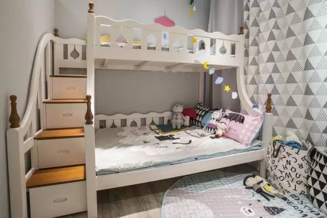 自己没实现的梦想强加在孩子身上,父母把自己的梦想强加到孩子身上