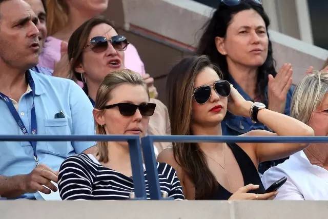 遇见明星不输气场,遇见明星也不开心