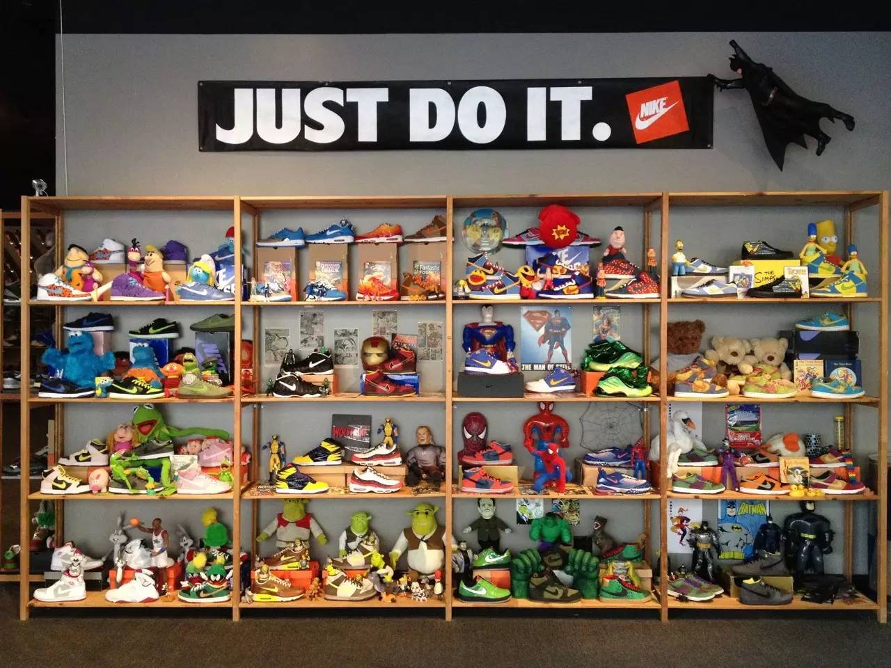 见识了他1000万美元的鞋库，我的红眼病无药可医