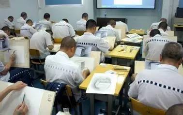 提篮桥监狱人员构成,提篮桥监狱服刑人员