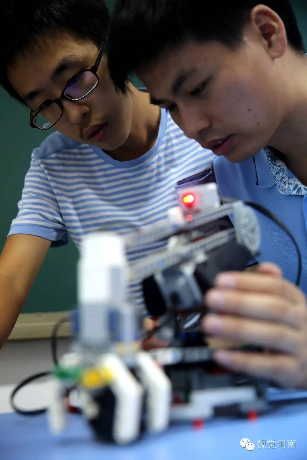 玩转机器人的杜老师