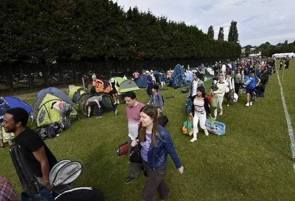 遇见明星不输气场,遇见明星也不开心