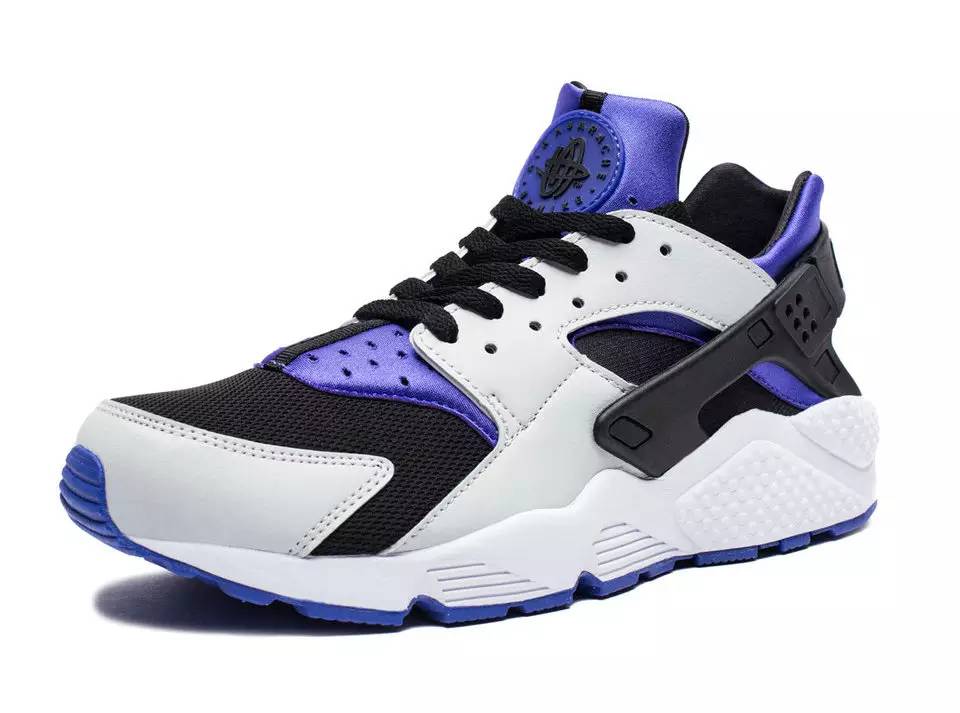 yeezy和nmd哪个舒服,yeezy会不会走nmd的老路