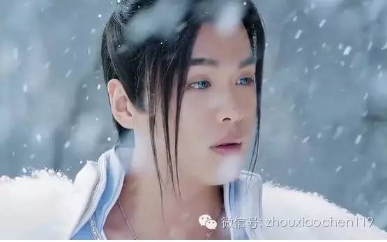 美瞳为什么会辣眼睛,美瞳戴的辣眼睛