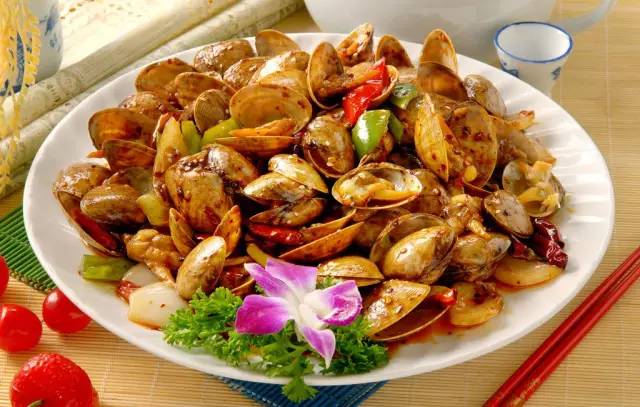 沈阳周末去哪泡温泉,泡温泉攻略沈阳天气预报