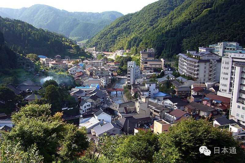 日本十大最好的温泉,一生必去的日本温泉