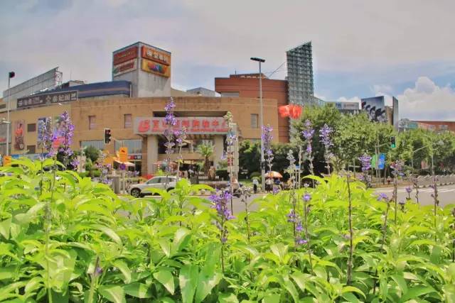 逛一逛魔都最大的购物中心,魔都最大的购物中心