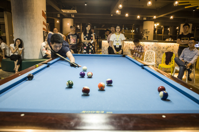 滨江公寓出租拎包入住,滨江国际精装拎包入住