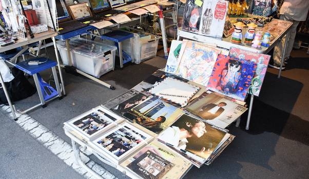 日本东京跳蚤市场在哪里,东京跳蚤市场