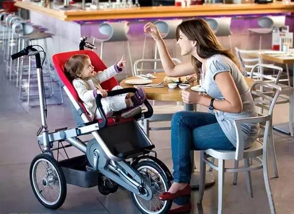 极客爸爸给婴儿车装上了125CC的摩托车发动机边参赛奥运边“遛”小孩？｜905出行设计师