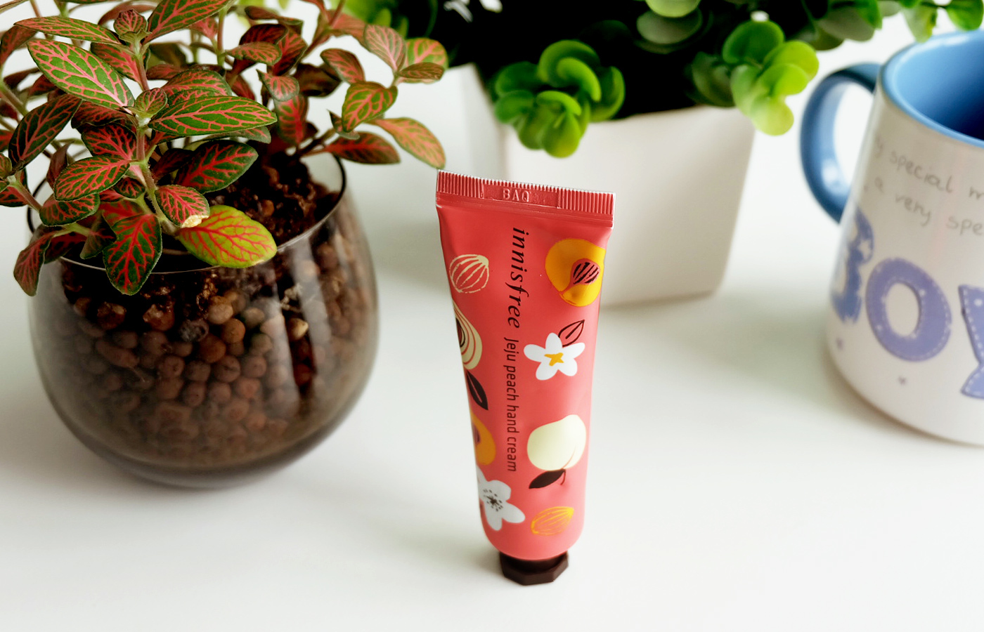 清爽不油腻的冬日护手霜,保湿又不油腻的护手霜