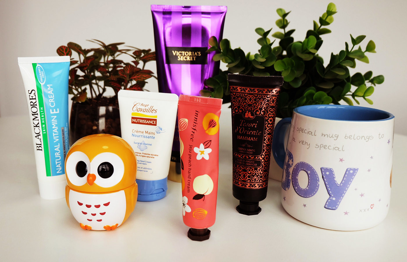 清爽不油腻的冬日护手霜,保湿又不油腻的护手霜