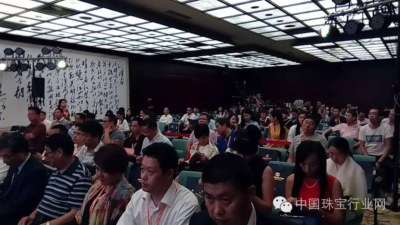 国际珠宝展上免费鉴定,苏州国际珠宝展免费鉴定