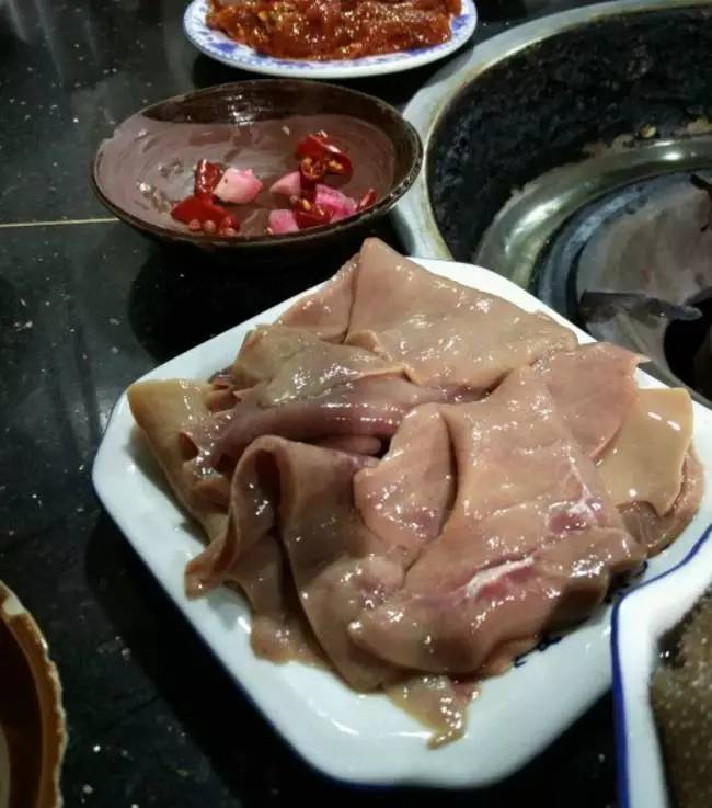 弹子石四大苍蝇馆子,没吃过这几家串串别说你来过宜宾