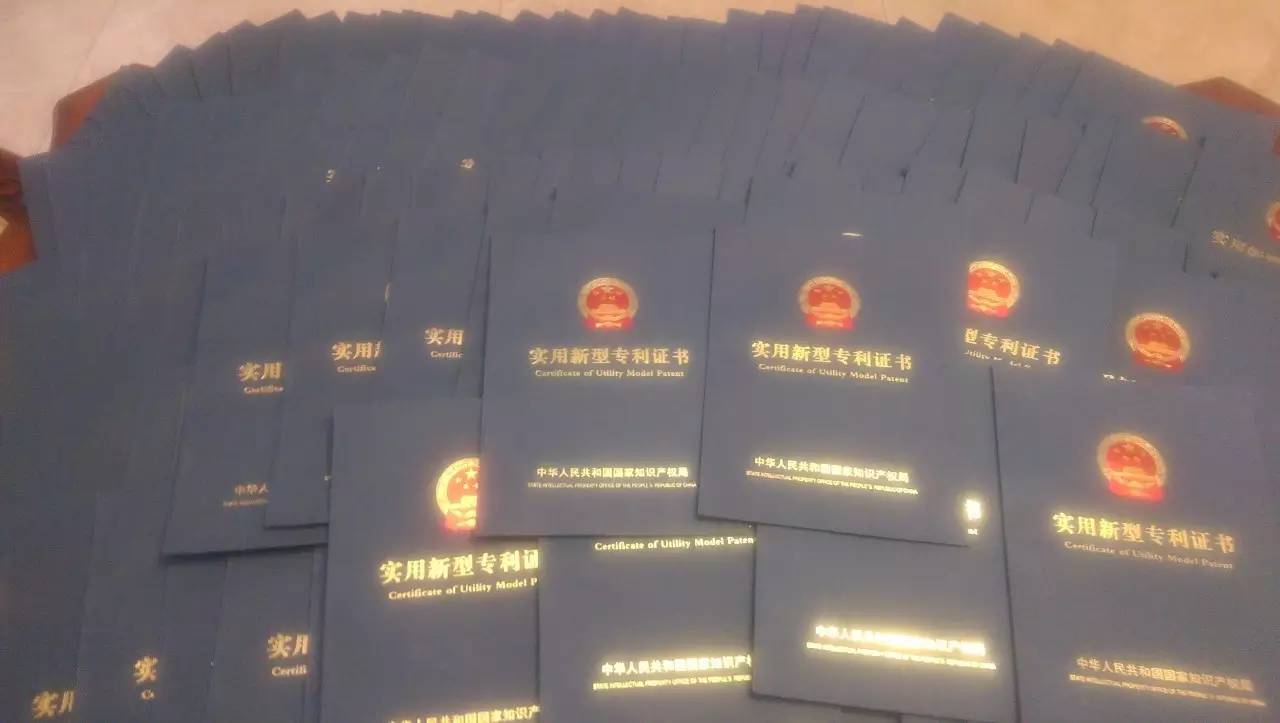 走进最美校园柳荫中学,走进最美校园与秋天