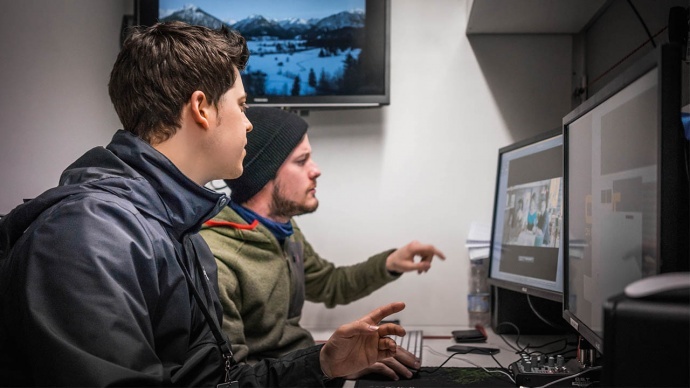 绗竴鍔╃悊瑁佸垽鍛樼殑鑱岃矗,绗竴鍔╃悊