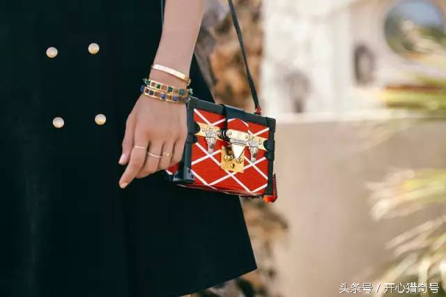 女人一辈子必备的奢侈品,女人一生必买的包