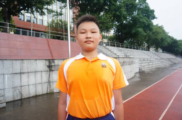 番禺丨多年后，你还记得那年初秋，南村中学操场上的“站军”