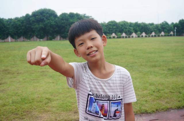 番禺丨多年后，你还记得那年初秋，南村中学操场上的“站军”