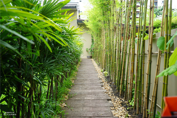 在泰国做spa享受生活的句子,泰国小姐姐体验做spa