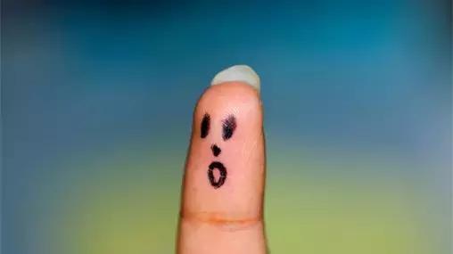 这些指甲变化预示健康玄机,指甲透露哪些健康信息