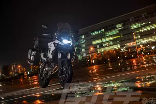 贝纳利trk502x2020款试驾,最新贝纳利trk502x测评