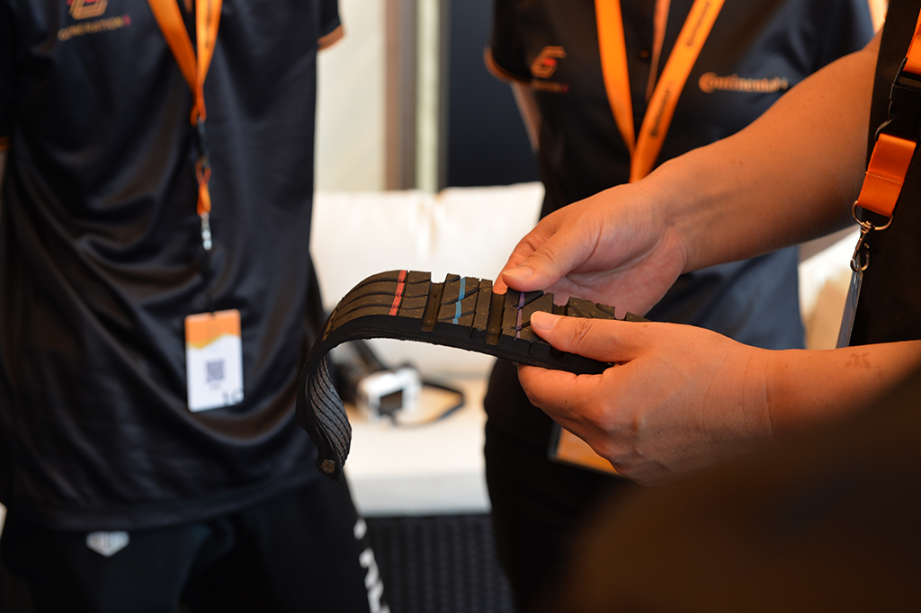 把音乐和钻石镶嵌到轮胎上，马牌到底想干嘛？