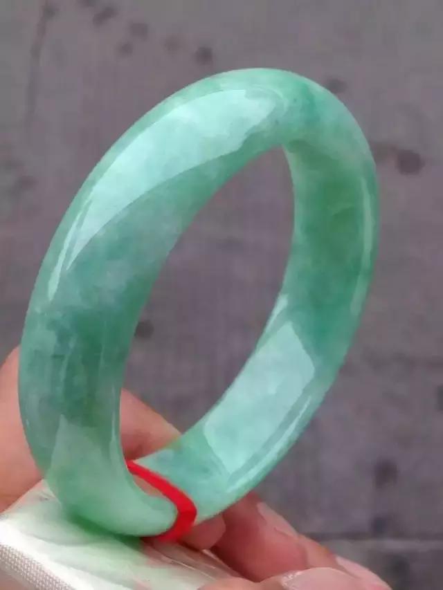 翡翠微商开场白话术,翡翠微商营销技巧