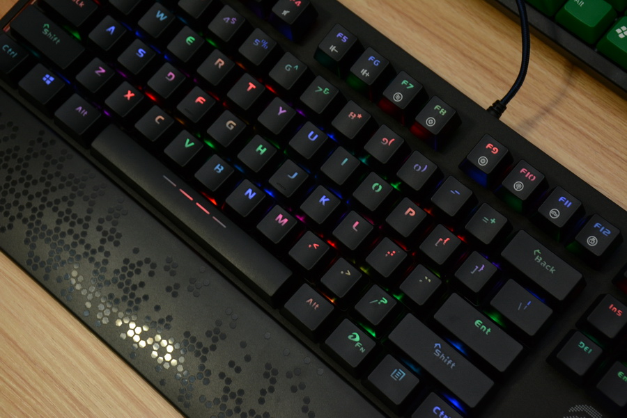 达尔优ek815青红茶黑对比,达尔优ek815有什么缺点