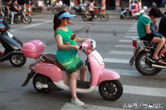 孕期不适及缓解方法视频讲座,学会这几招轻松缓解孕期不适