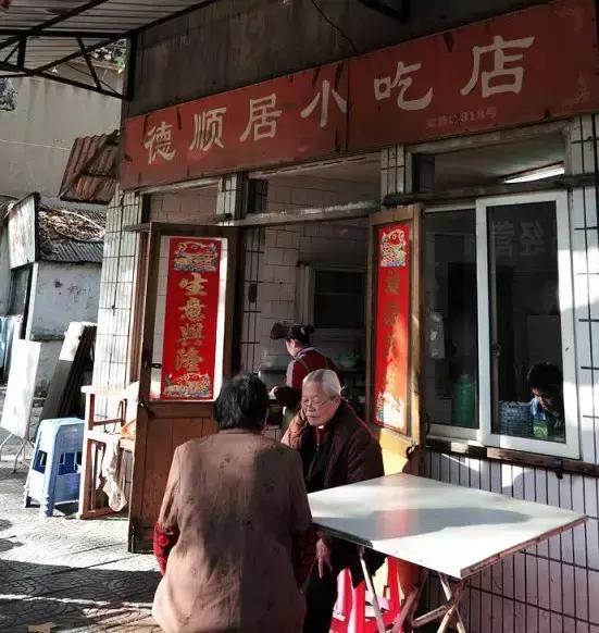 走过这8条街,镇江传统美食都基本吃全了,吃货地图攻略奉上