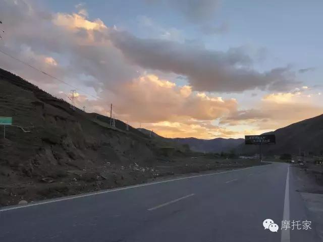 摩托每天骑300公里累吗,摩托高原骑行油耗高