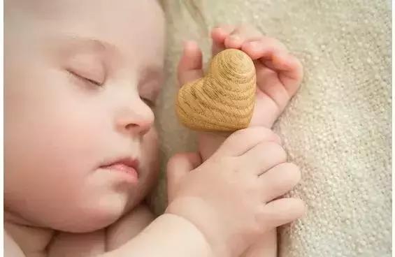 “小萌希奥”宝宝“不吃盐”还是“不额外加盐”？你真的知道吗？