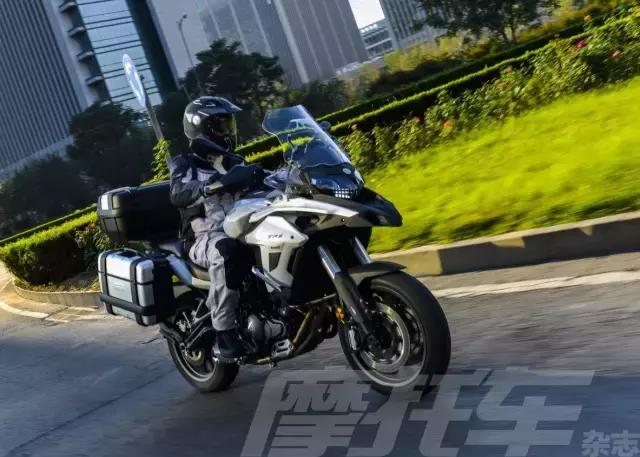 贝纳利trk502x2020款试驾,最新贝纳利trk502x测评