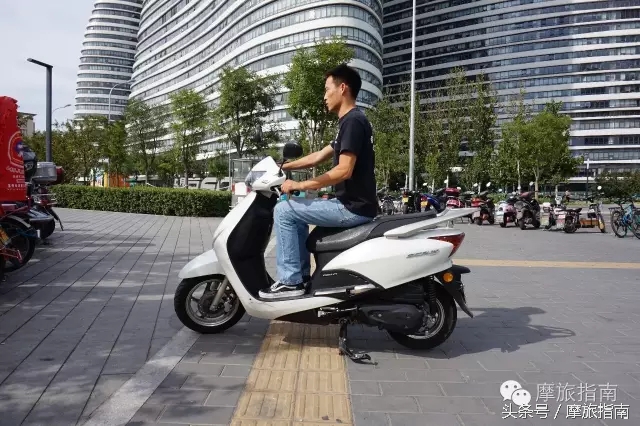 都市中自由穿梭的精灵最畅销的五款Scooter实用对比