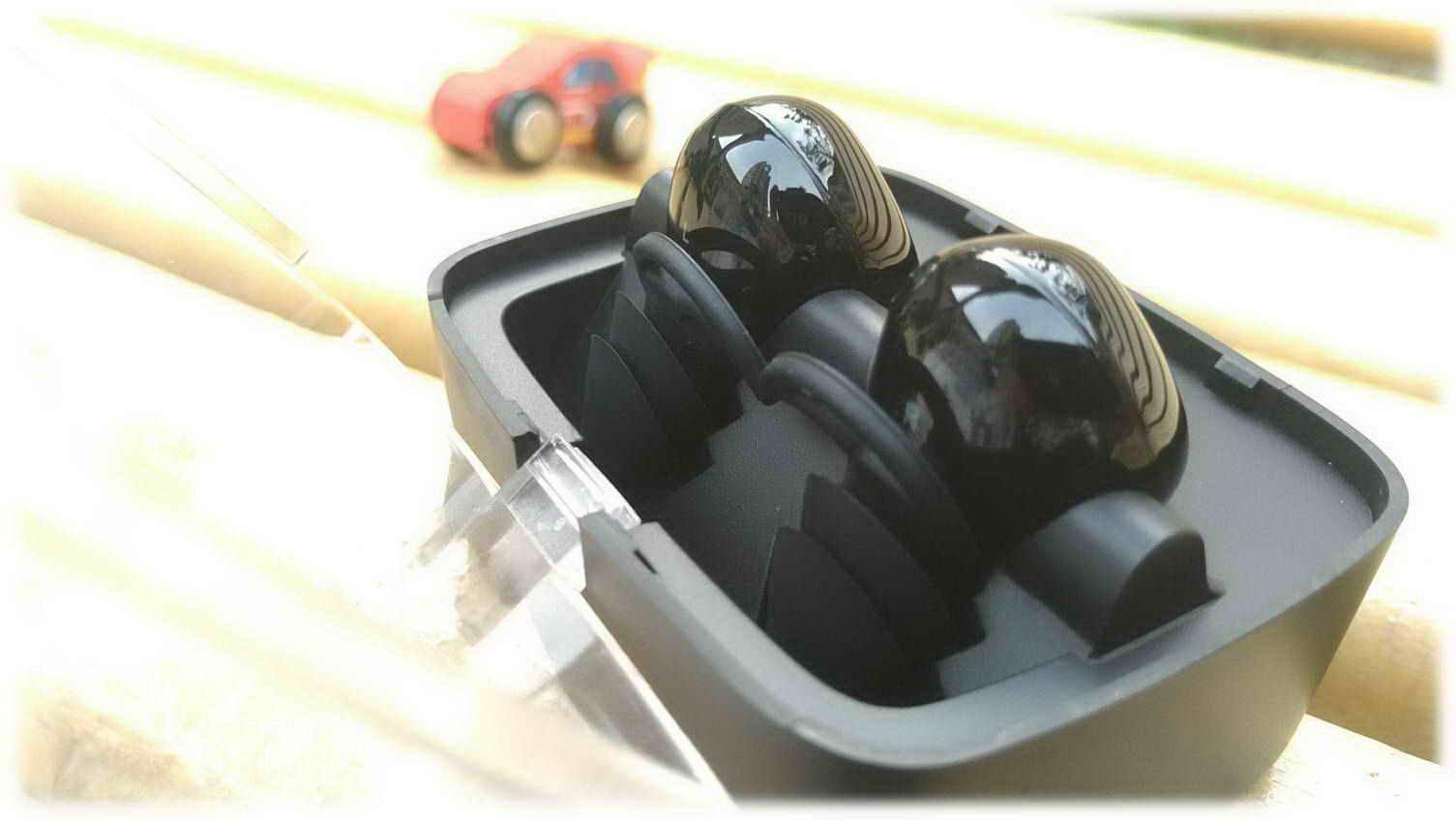 [原创评测]双声入耳尽享音品时尚大气的赛尔贝尔D900S