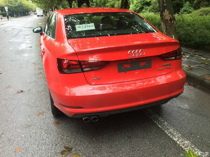 奥迪a31.5t发动机,奥迪a335tfsi进取运动型落地