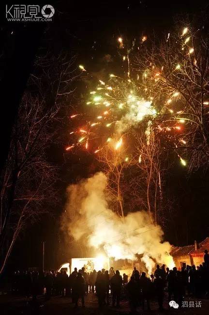 农村办婚礼拱门视频,婚礼在农村办好还是酒店好