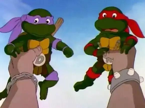 忍者神龟2小时候图片,忍者神龟2两个男子