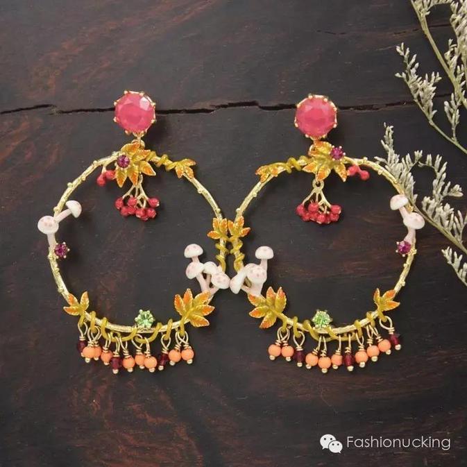 种草明星都爱的配饰时髦达人必备,种草好看的饰品