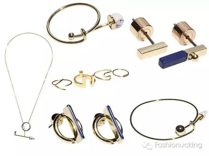 种草明星都爱的配饰时髦达人必备,种草好看的饰品